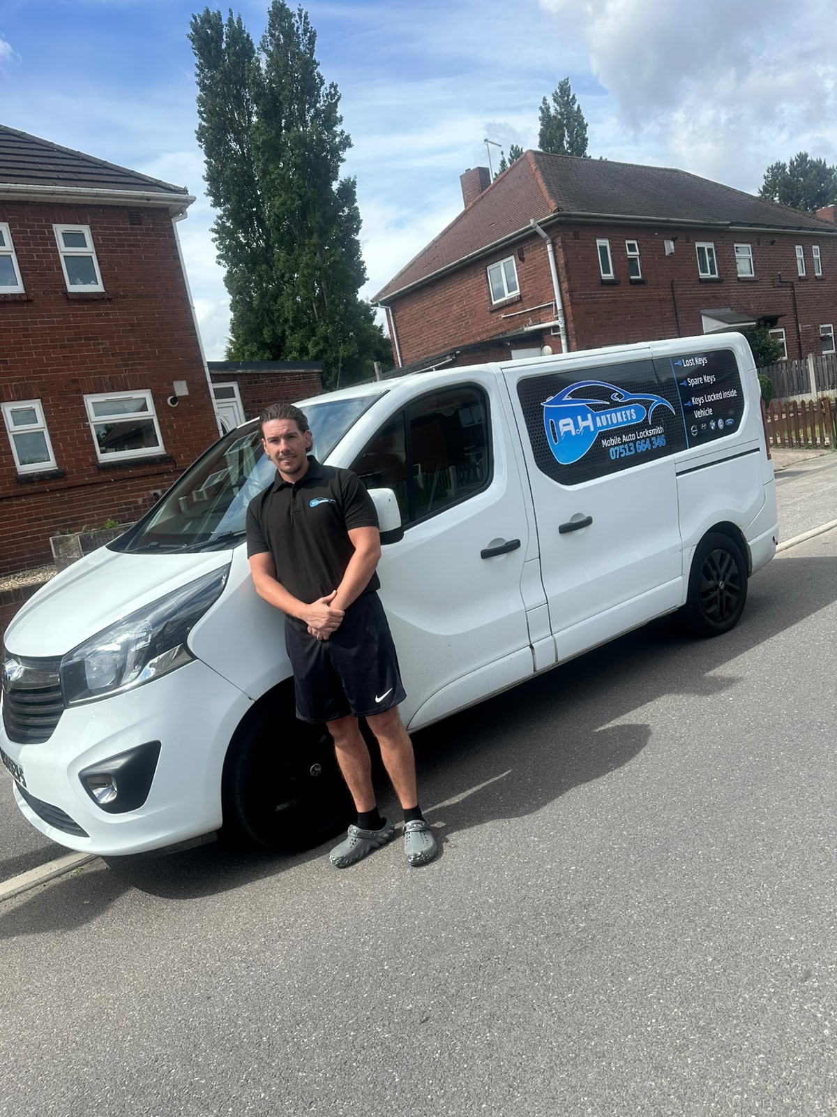 Aaron Hoburn auto locksmith South and West Yorkshire